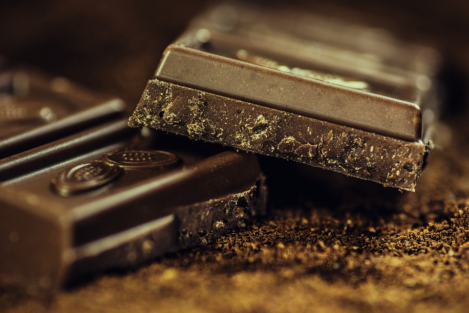 Cioccolato fondente, Il cioccolato fondente: odio et amo